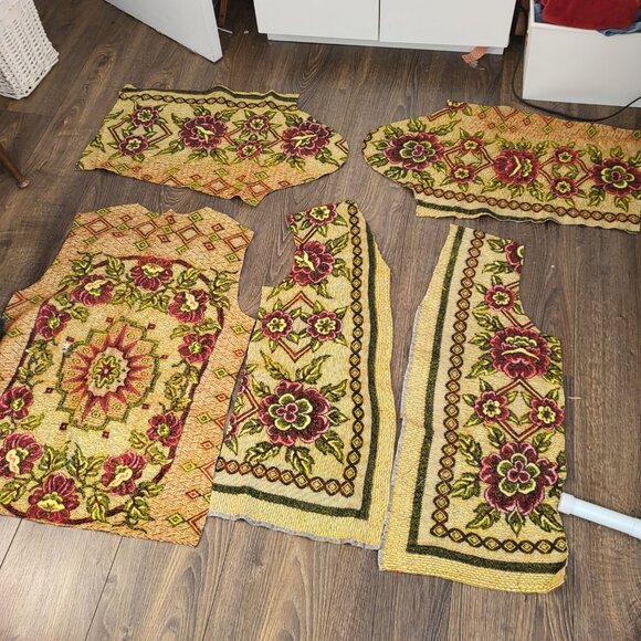 Coat - Picture 2 of 6